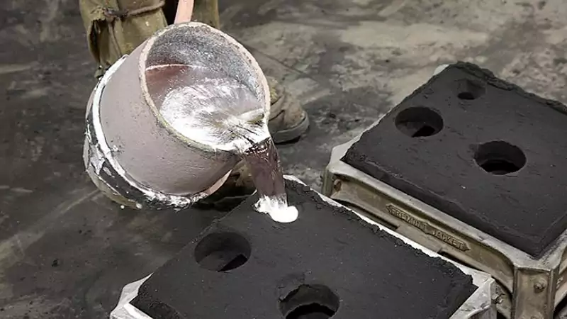 Overview of the sand casting process