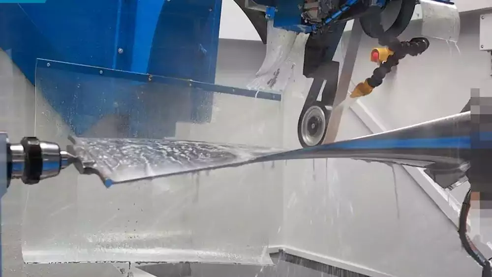 precision grinding turbine blade