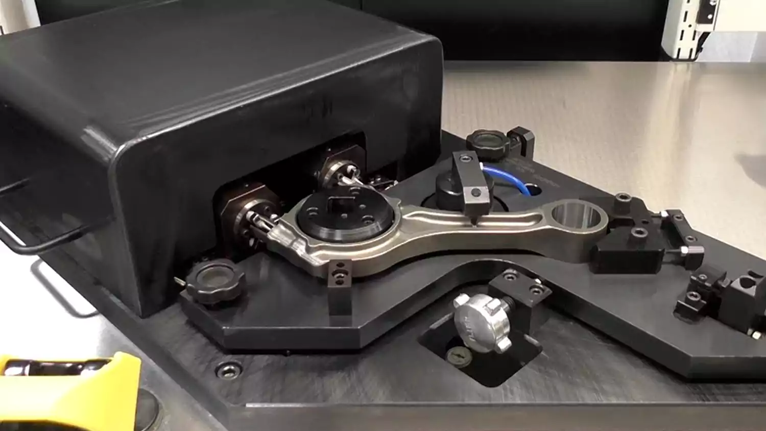 CNC machining and inspection of custom connecting rod